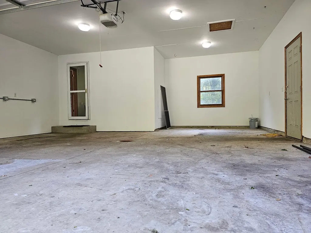 1670 N 7th Street Oshtemo Charter Township MI 49009