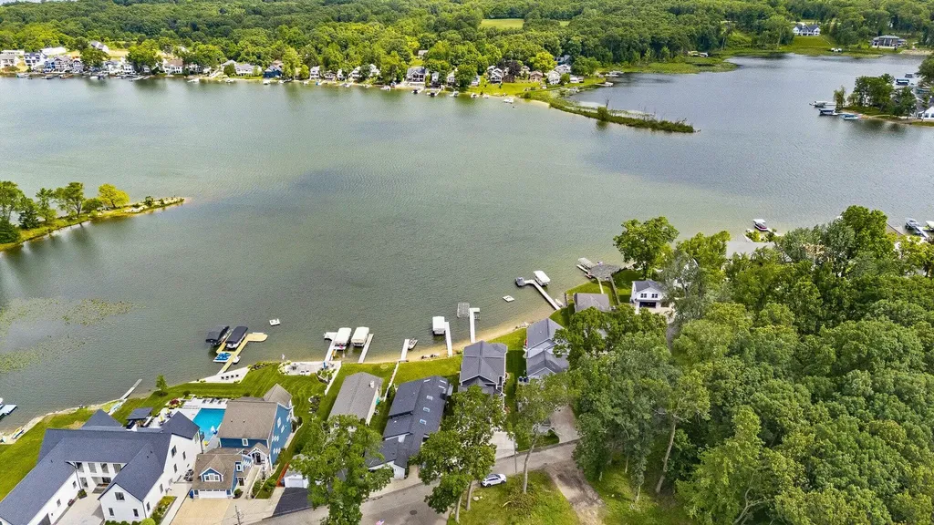 1573 S Crooked Lake Drive Texas Charter Township MI 49009
