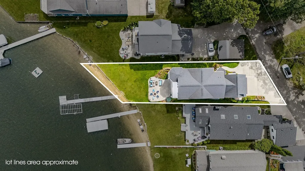 1573 S Crooked Lake Drive Texas Charter Township MI 49009