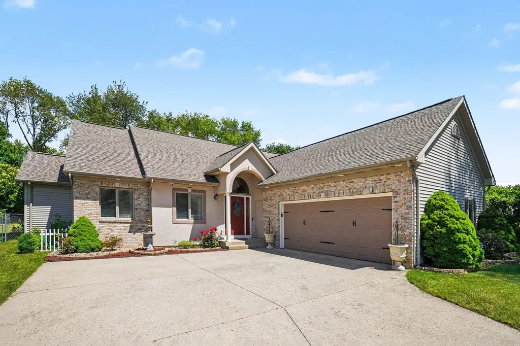 13741 Green Prairie Street Schoolcraft Township MI 49097