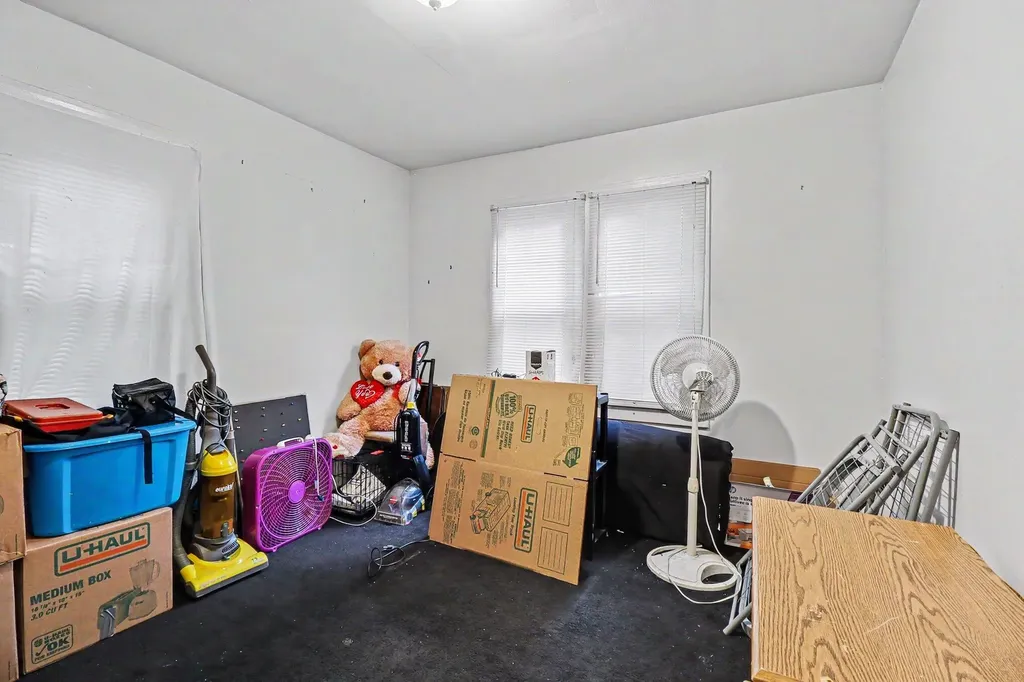 28438 Glenwood Street Inkster City MI 48141