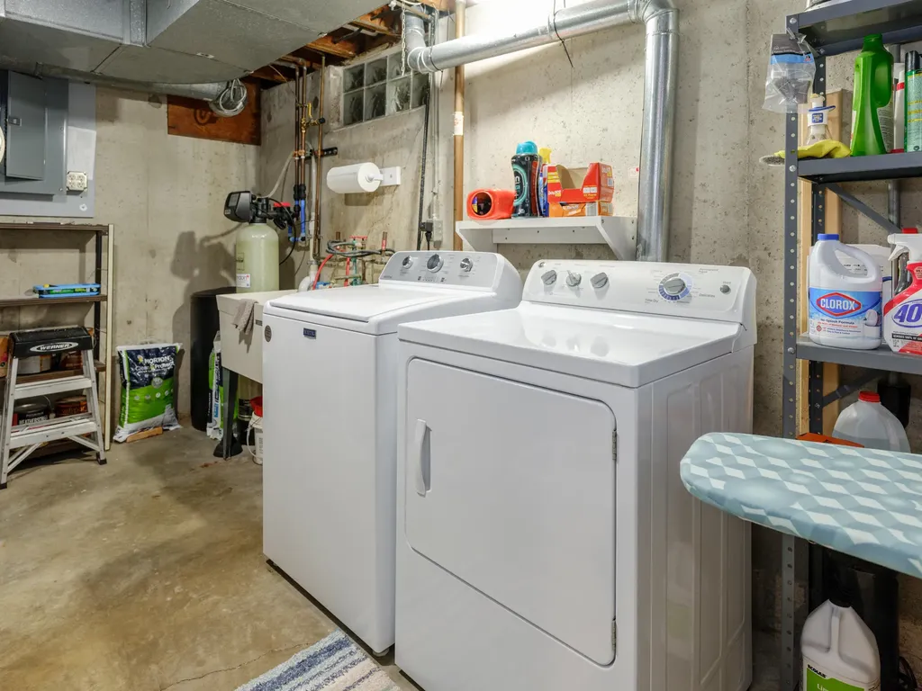 5482 Lindenwood Street Cooper Charter Township MI 49004