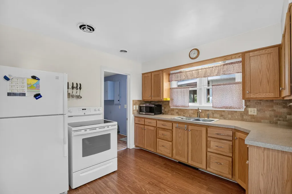 1049 Bloomfield Avenue Gun Plain Township MI 49080