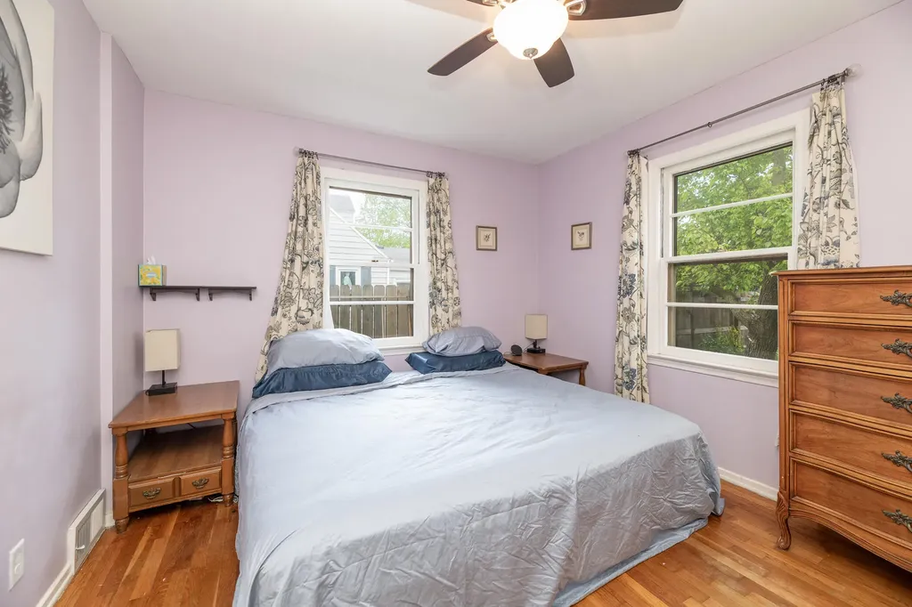 2022 Paddington Road Kalamazoo City MI 49001