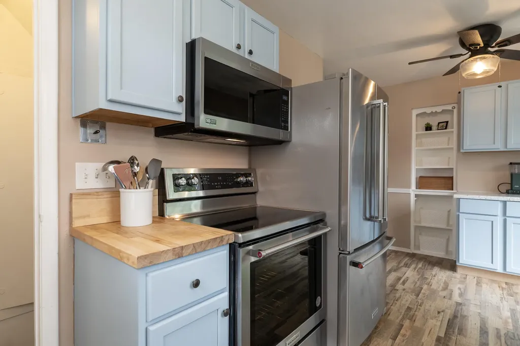 2022 Paddington Road Kalamazoo City MI 49001