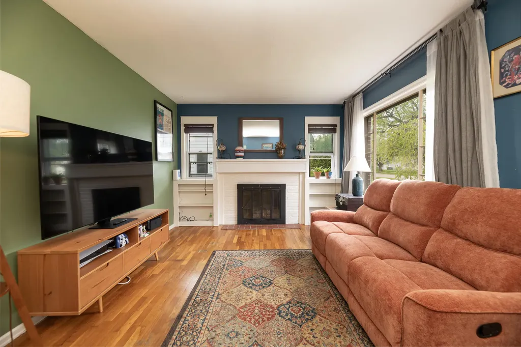 2022 Paddington Road Kalamazoo City MI 49001