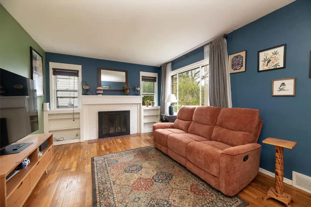 2022 Paddington Road Kalamazoo City MI 49001