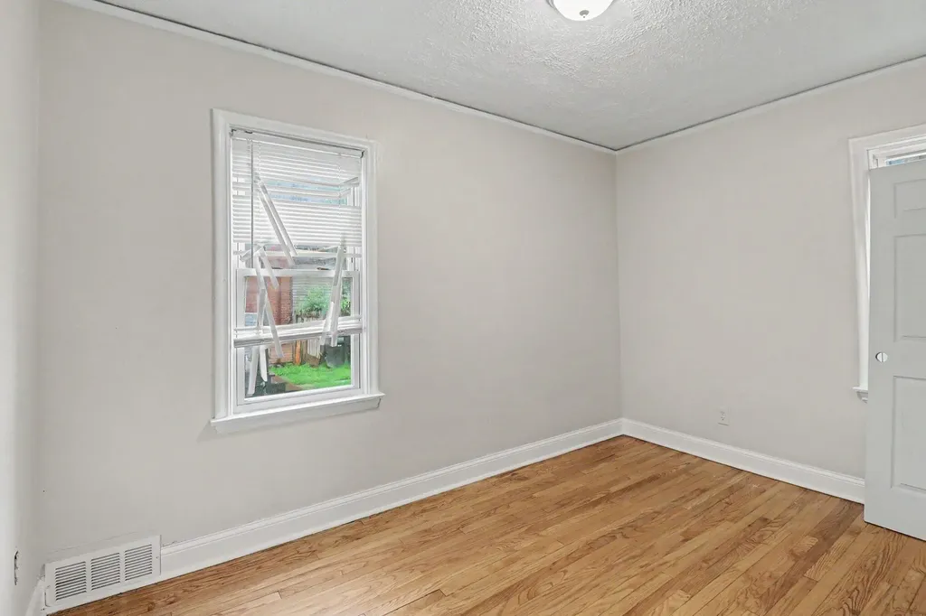 14867 Wildemere Street Detroit City MI 48238