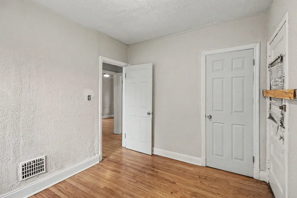 14867 Wildemere Street Detroit City MI 48238