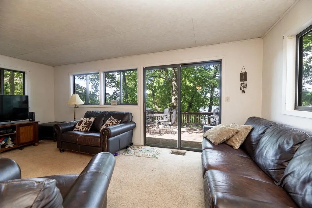 13631 Carefree Drive Johnstown Township MI 49017