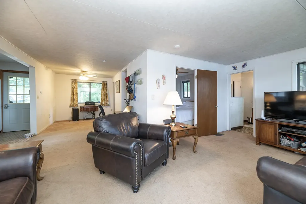 13631 Carefree Drive Johnstown Township MI 49017