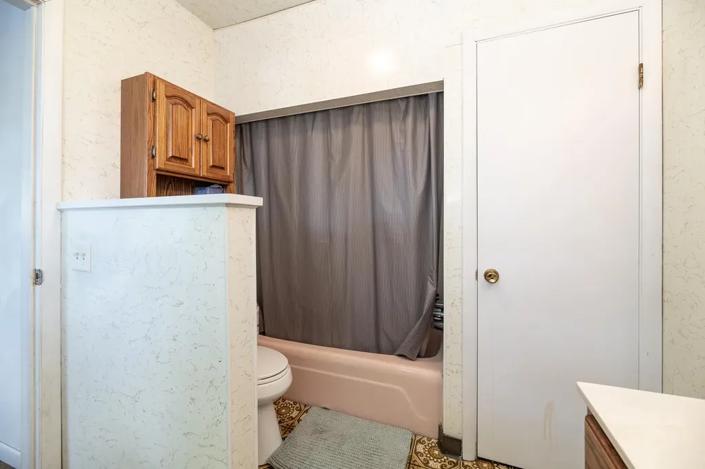 13631 Carefree Drive Johnstown Township MI 49017