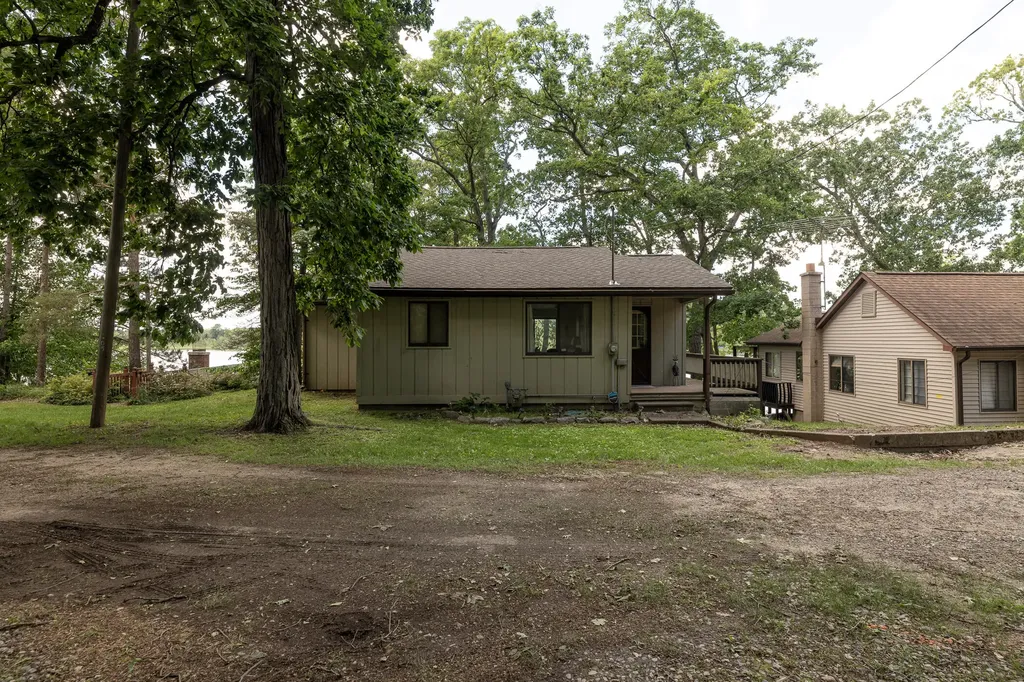 13631 Carefree Drive Johnstown Township MI 49017