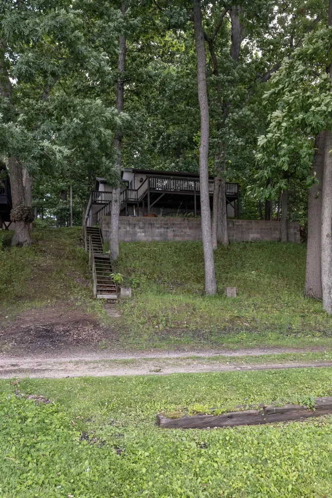 13631 Carefree Drive Johnstown Township MI 49017
