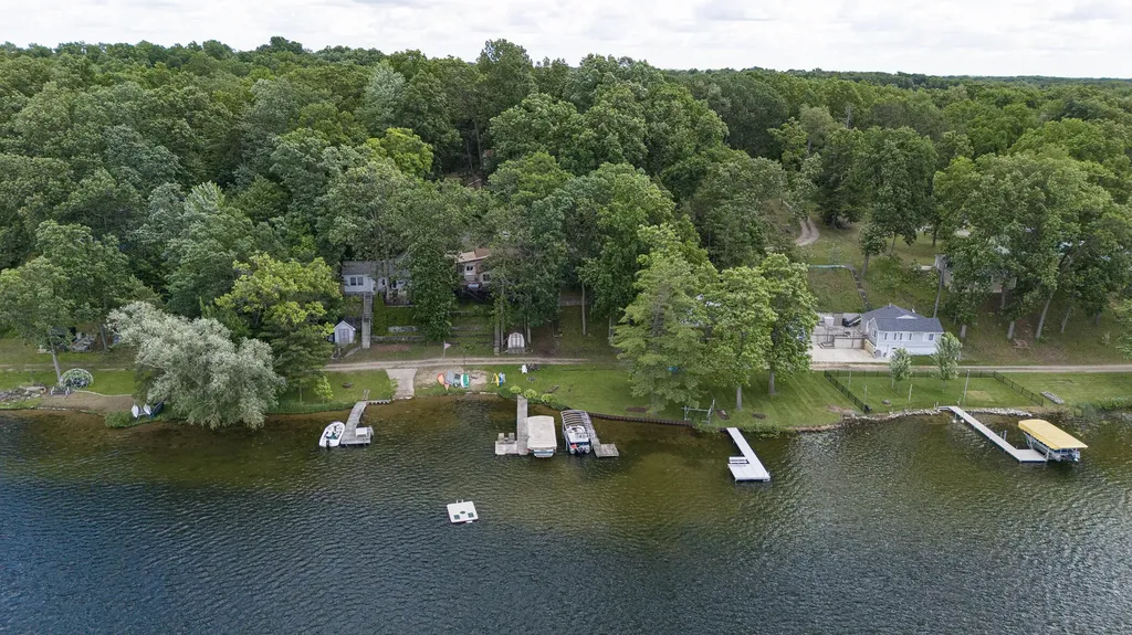 13631 Carefree Drive Johnstown Township MI 49017