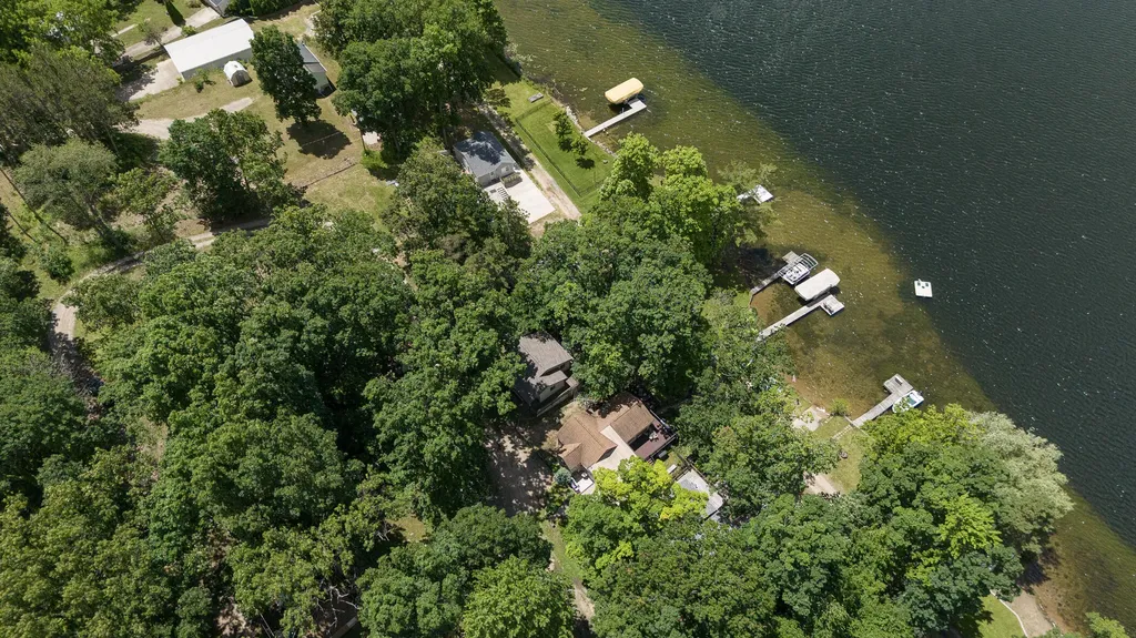 13631 Carefree Drive Johnstown Township MI 49017