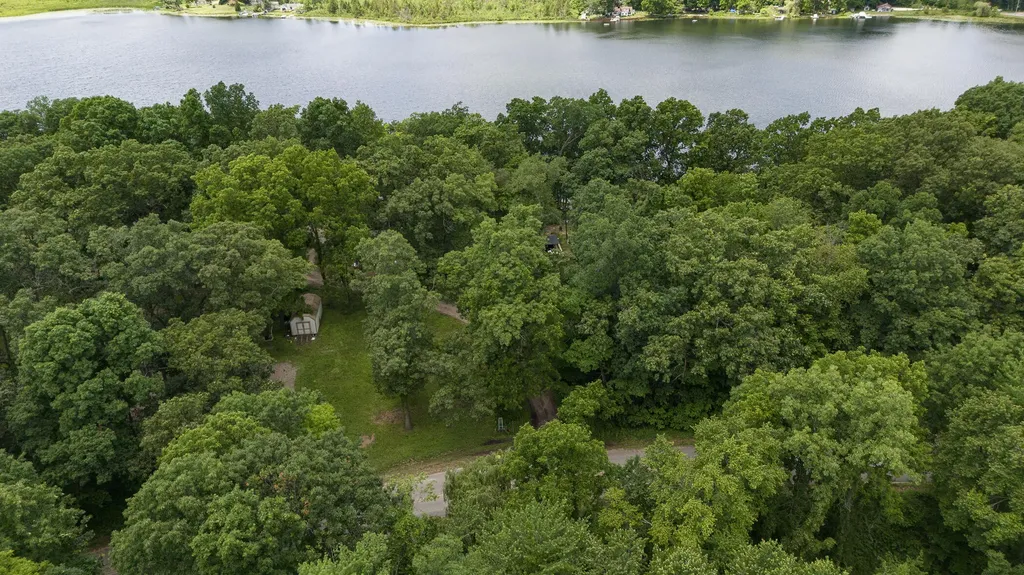 13631 Carefree Drive Johnstown Township MI 49017