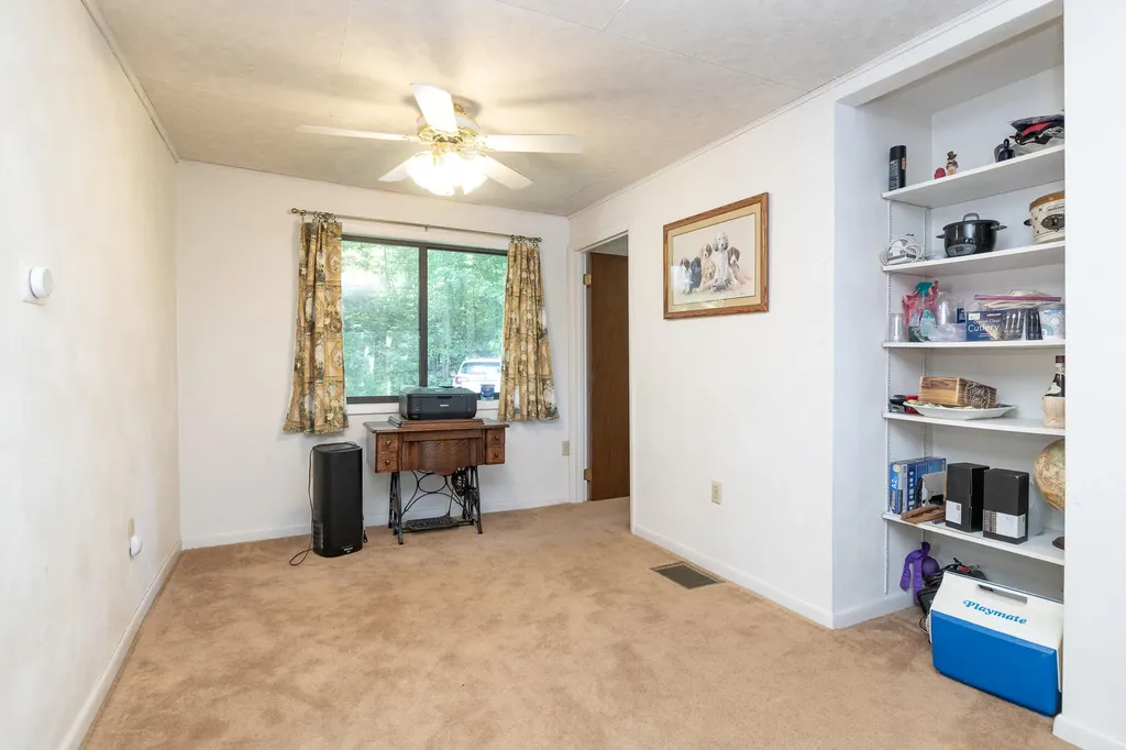 13631 Carefree Drive Johnstown Township MI 49017