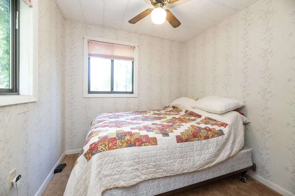 13631 Carefree Drive Johnstown Township MI 49017