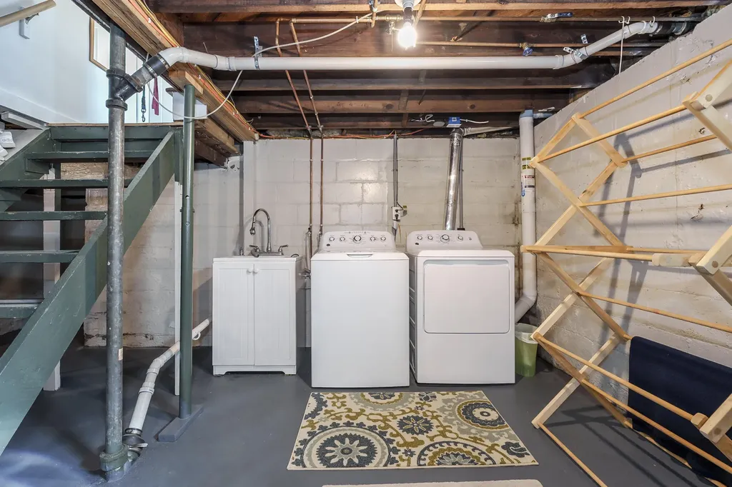314 Creston Avenue Kalamazoo City MI 49001