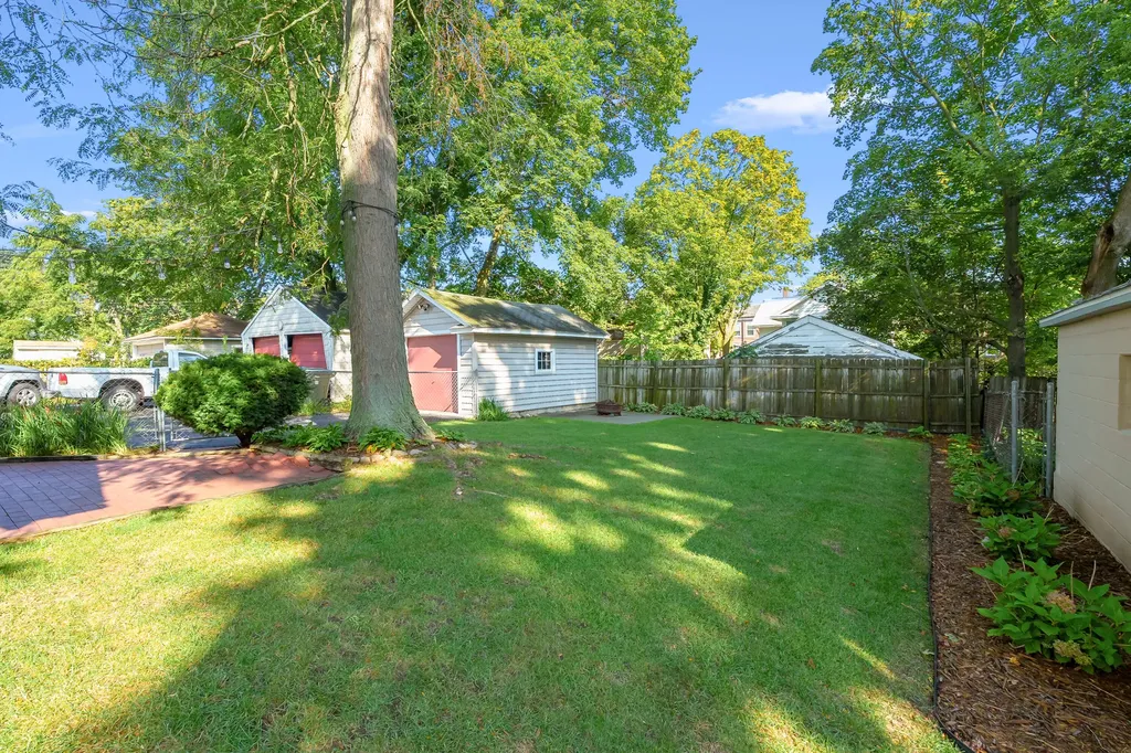 314 Creston Avenue Kalamazoo City MI 49001