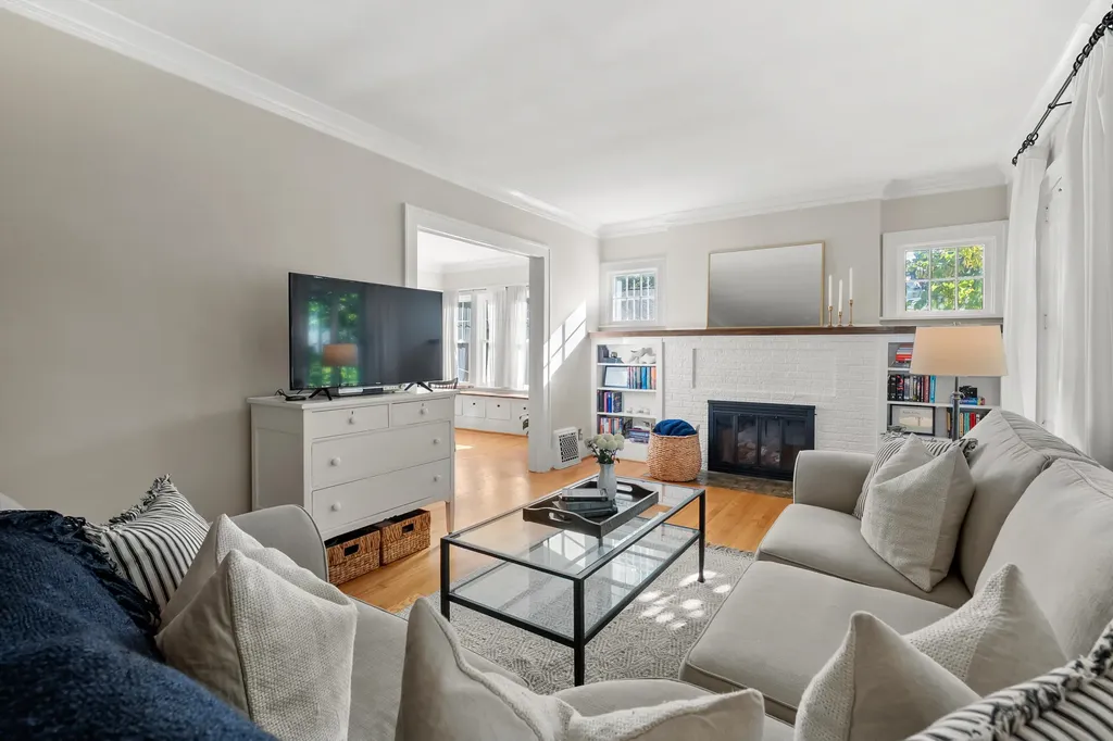 314 Creston Avenue Kalamazoo City MI 49001