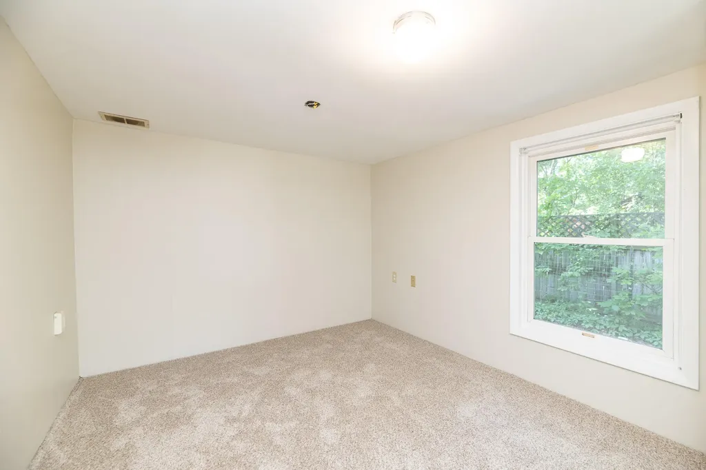 10334 Woodlawn Drive Portage City MI 49002