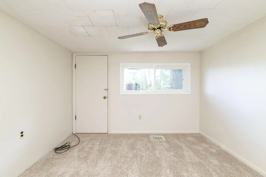 10334 Woodlawn Drive Portage City MI 49002