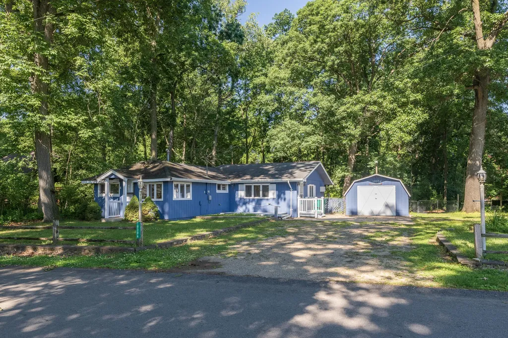 10334 Woodlawn Drive Portage City MI 49002