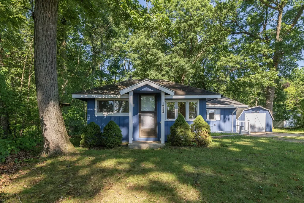 10334 Woodlawn Drive Portage City MI 49002