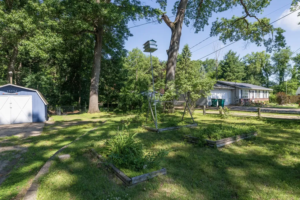 10334 Woodlawn Drive Portage City MI 49002