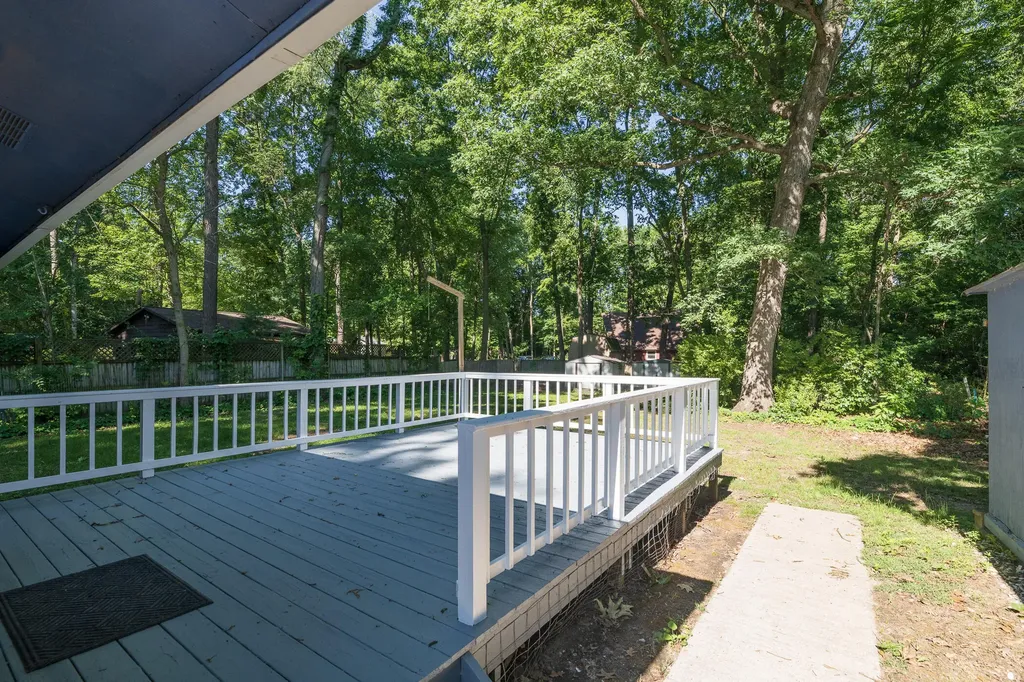 10334 Woodlawn Drive Portage City MI 49002