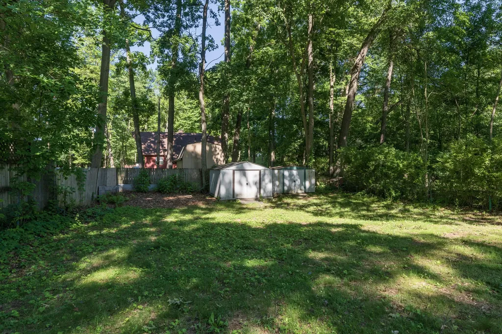 10334 Woodlawn Drive Portage City MI 49002