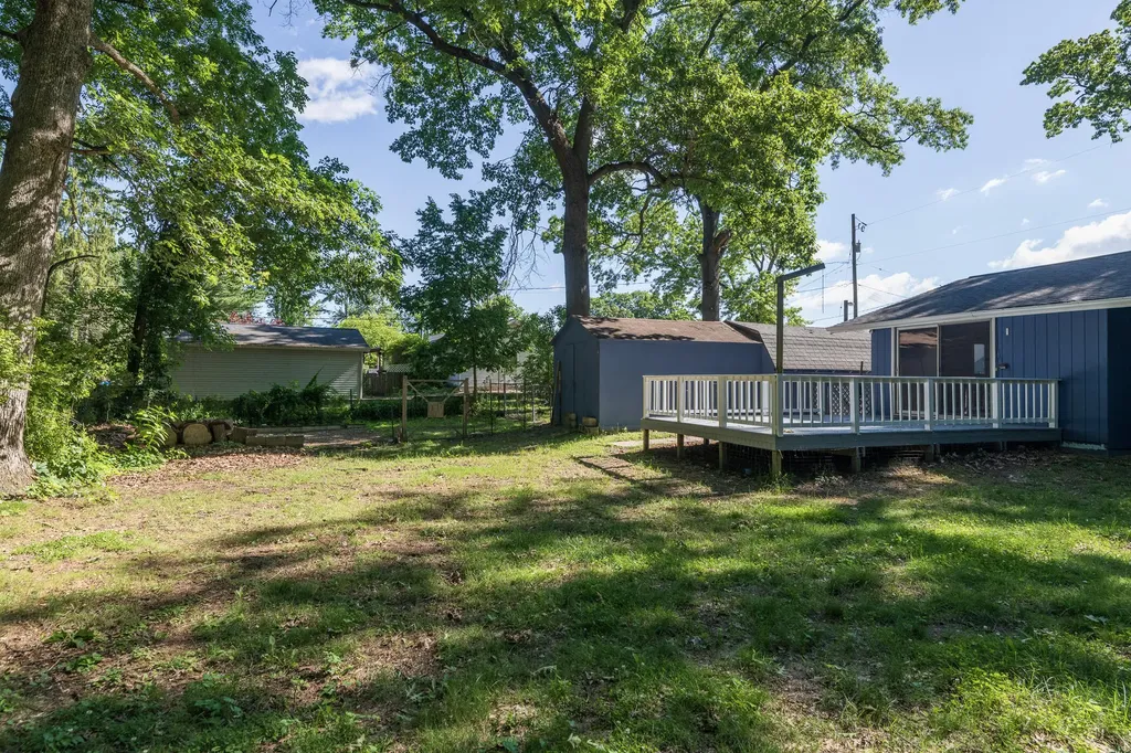 10334 Woodlawn Drive Portage City MI 49002