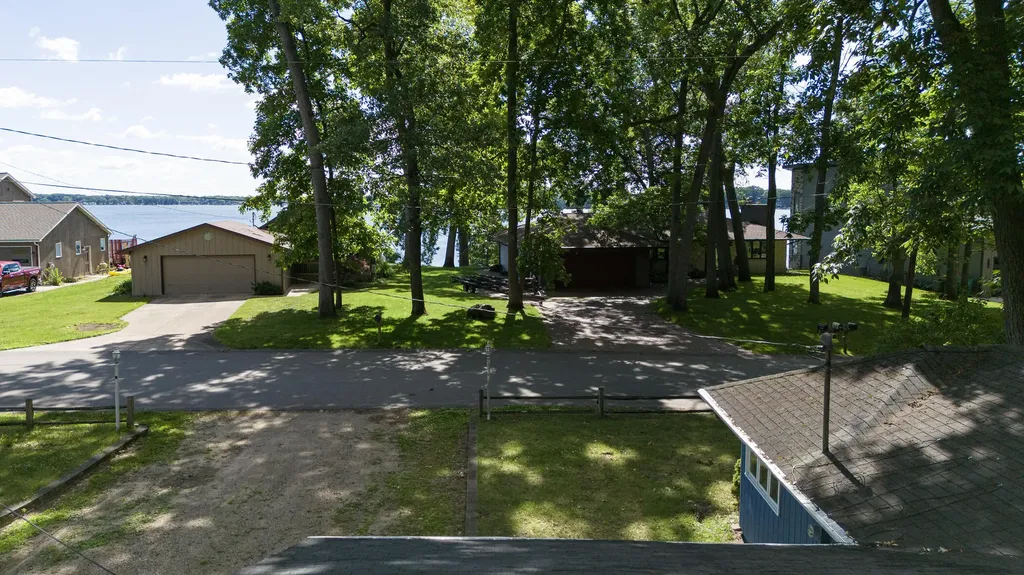 10334 Woodlawn Drive Portage City MI 49002