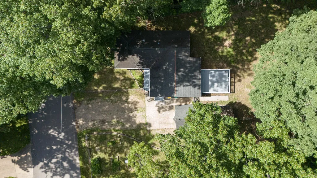 10334 Woodlawn Drive Portage City MI 49002