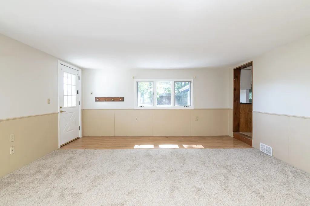 10334 Woodlawn Drive Portage City MI 49002