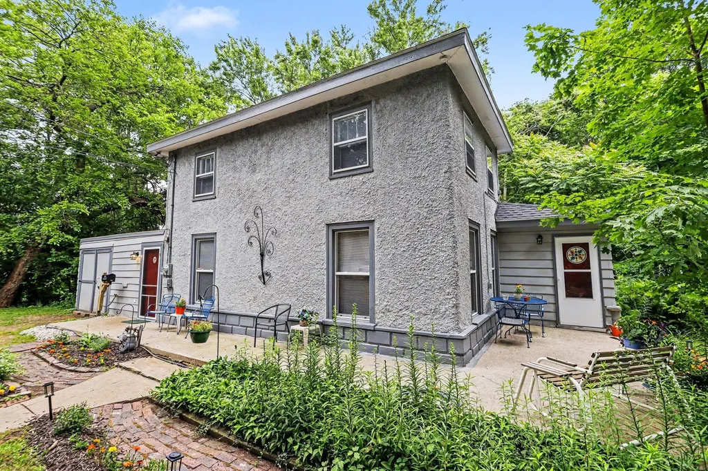 330 Catherine Court Allegan City MI 49010