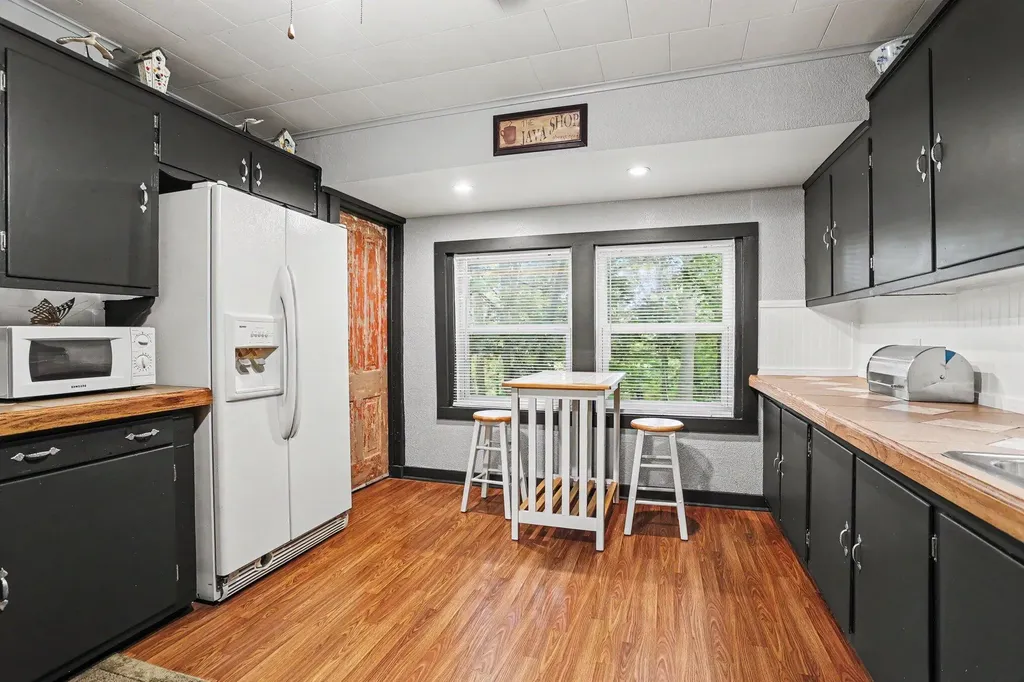330 Catherine Court Allegan City MI 49010