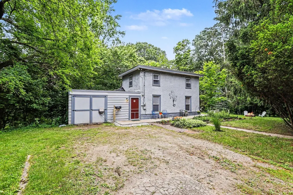 330 Catherine Court Allegan City MI 49010