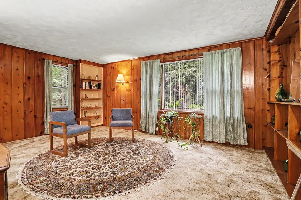 330 Catherine Court Allegan City MI 49010