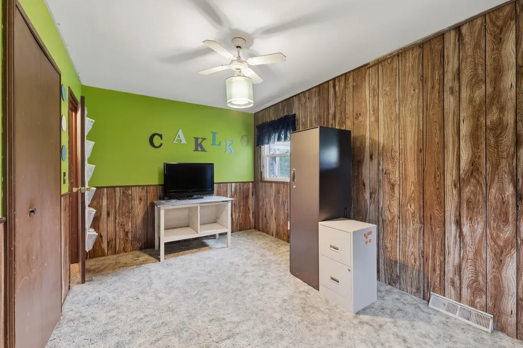 1686 Sherwood Avenue Dorr Township MI 49323