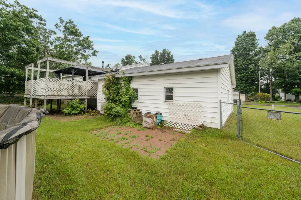 1686 Sherwood Avenue Dorr Township MI 49323