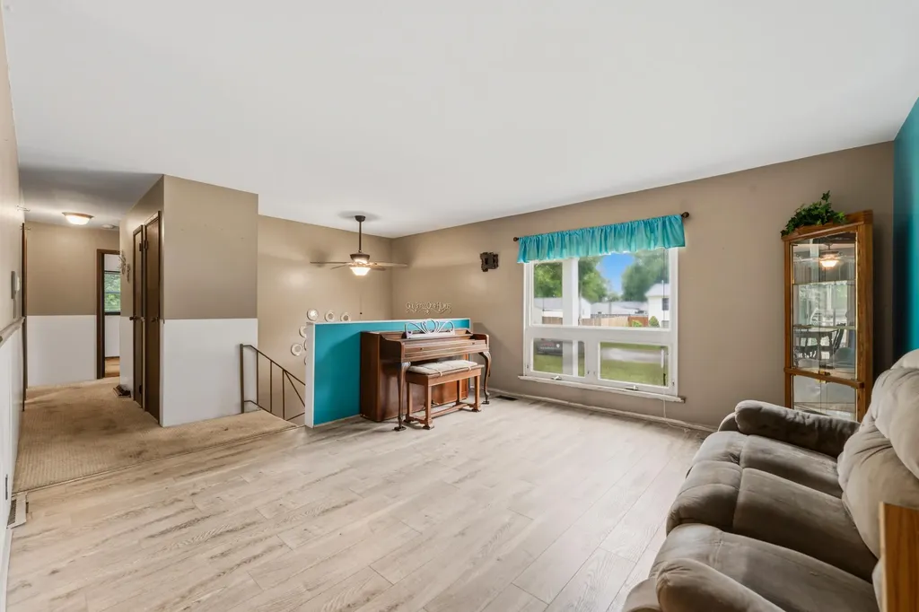 1686 Sherwood Avenue Dorr Township MI 49323