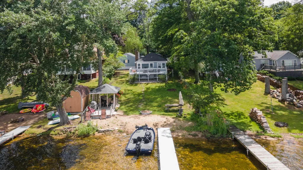 1153 Wall Lake Drive Hope Township MI 49046