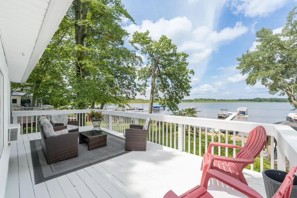1153 Wall Lake Drive Hope Township MI 49046