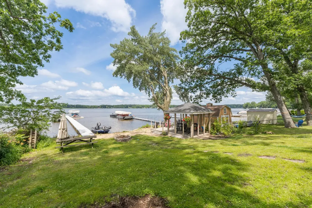 1153 Wall Lake Drive Hope Township MI 49046