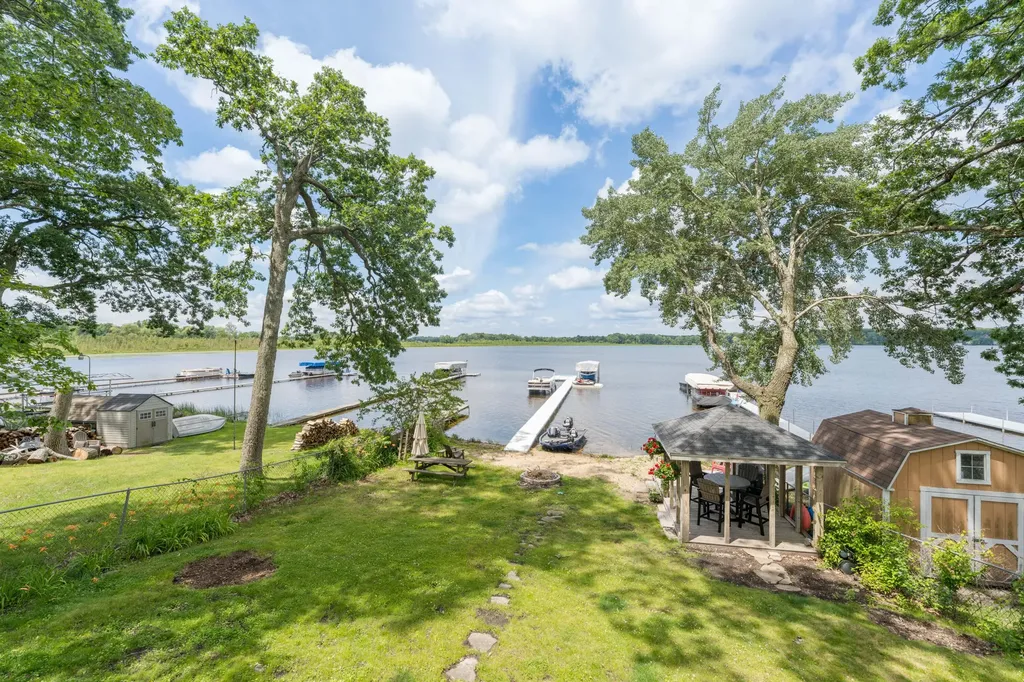 1153 Wall Lake Drive Hope Township MI 49046