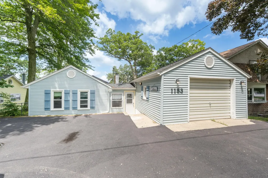 1153 Wall Lake Drive Hope Township MI 49046