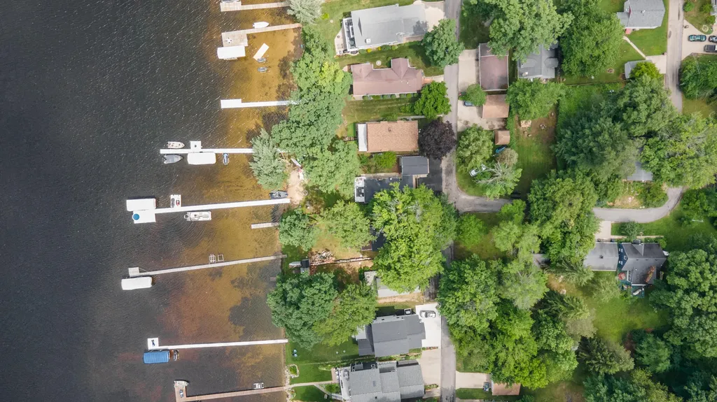 1153 Wall Lake Drive Hope Township MI 49046